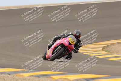 media/Sep-10-2022-SoCal Trackdays (Sat) [[a5bf35bb4a]]/Bowl Exit (1120am)/